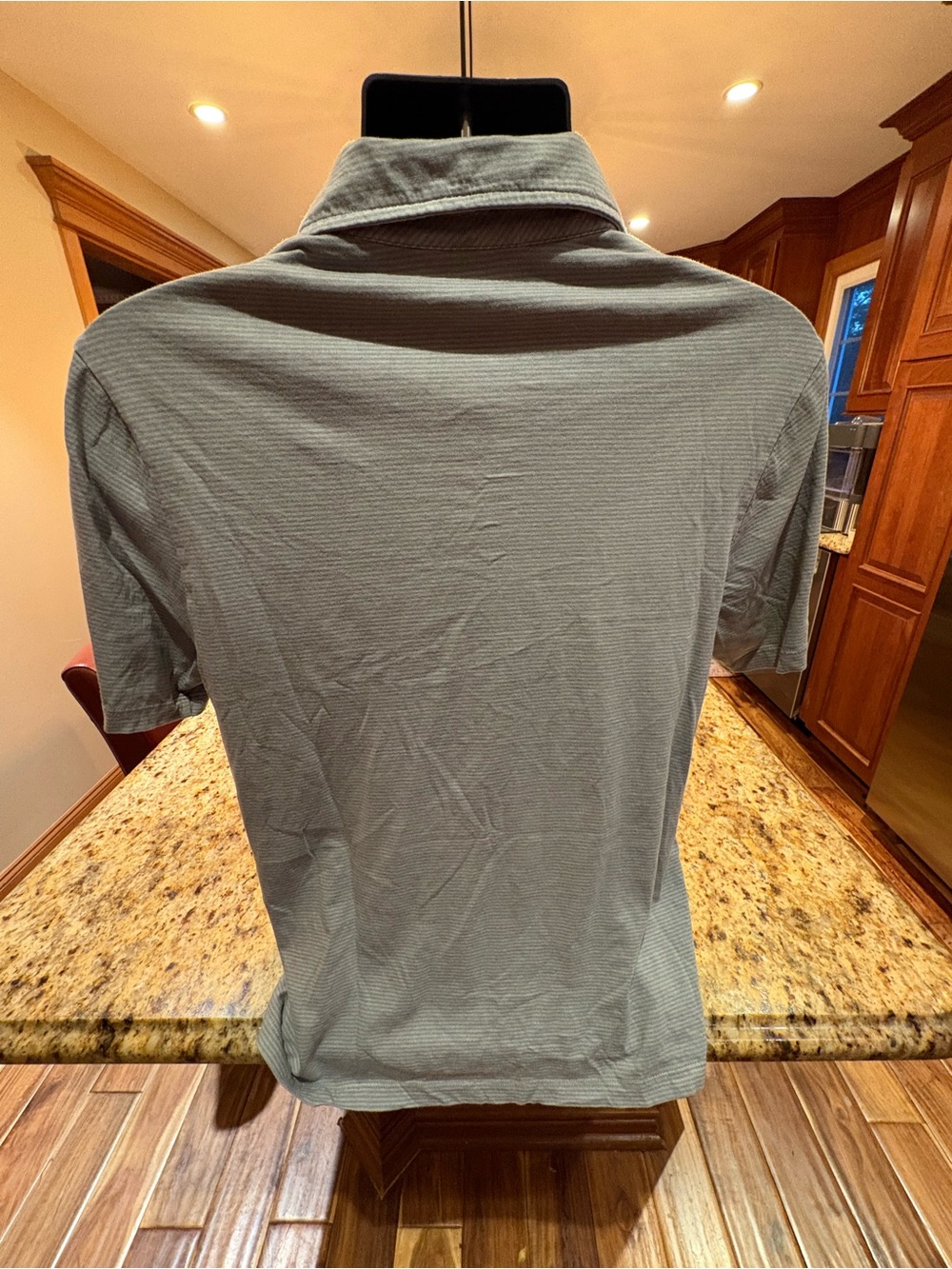 Vineyard Vines men’s polo. Sharp blue Gray with Pocket & logo. Medium - Picture 6 of 6